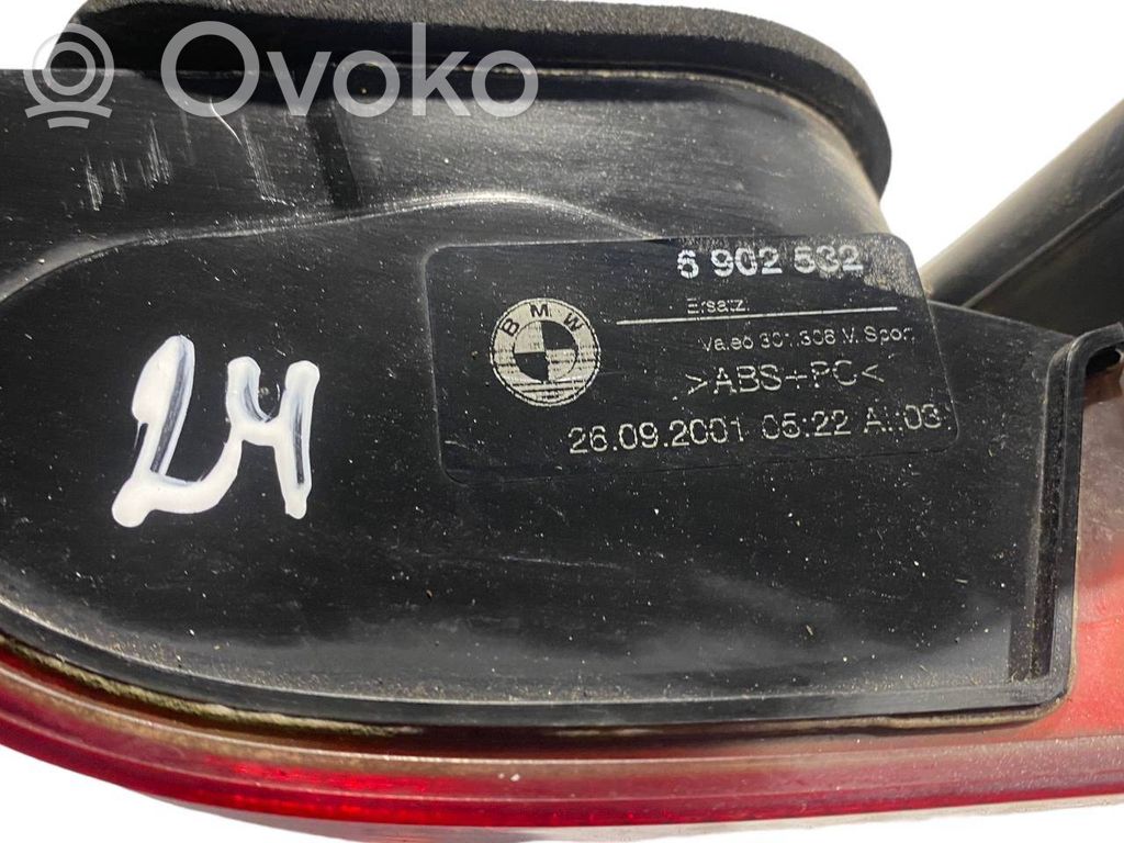 Aizmugurējais lukturis virsbūvē