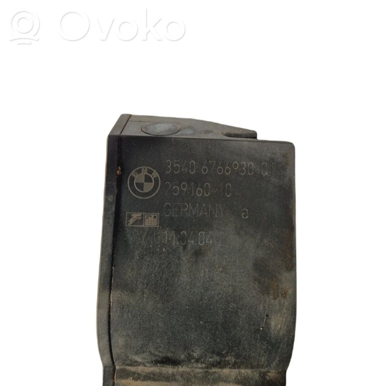 Akseleratora pedālis