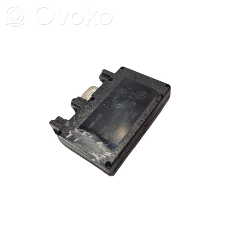 Antenna control unit
