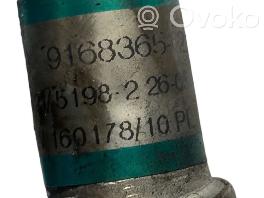 Air conditioner pipe(s) / hose(s)