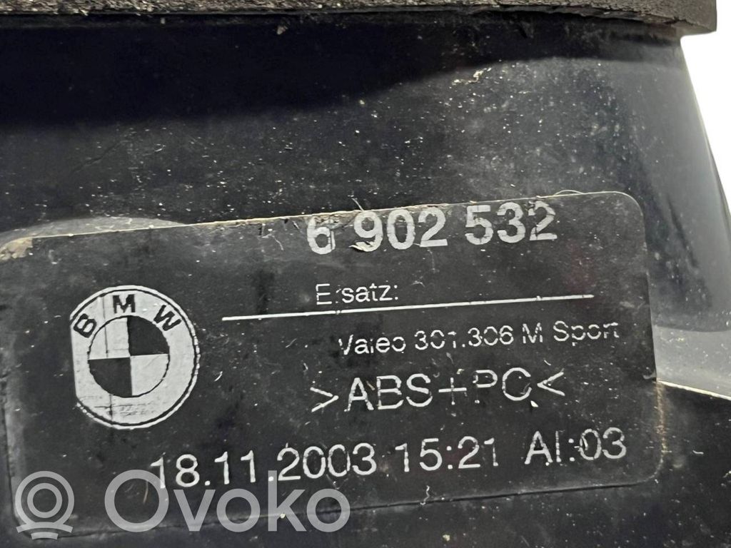 Aizmugurējais lukturis virsbūvē