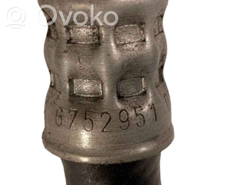 Stūres pastiprinātāja šļūtene (-es) / caurulīte (-es)