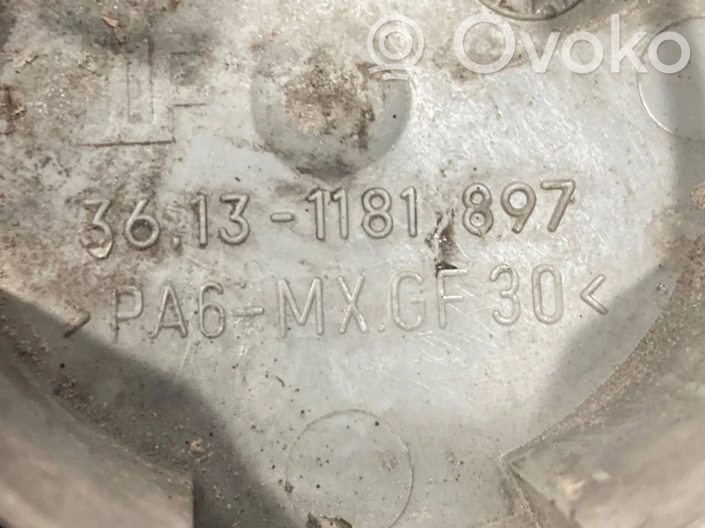 Rūpnīcas varianta diska centra vāciņš (-i)