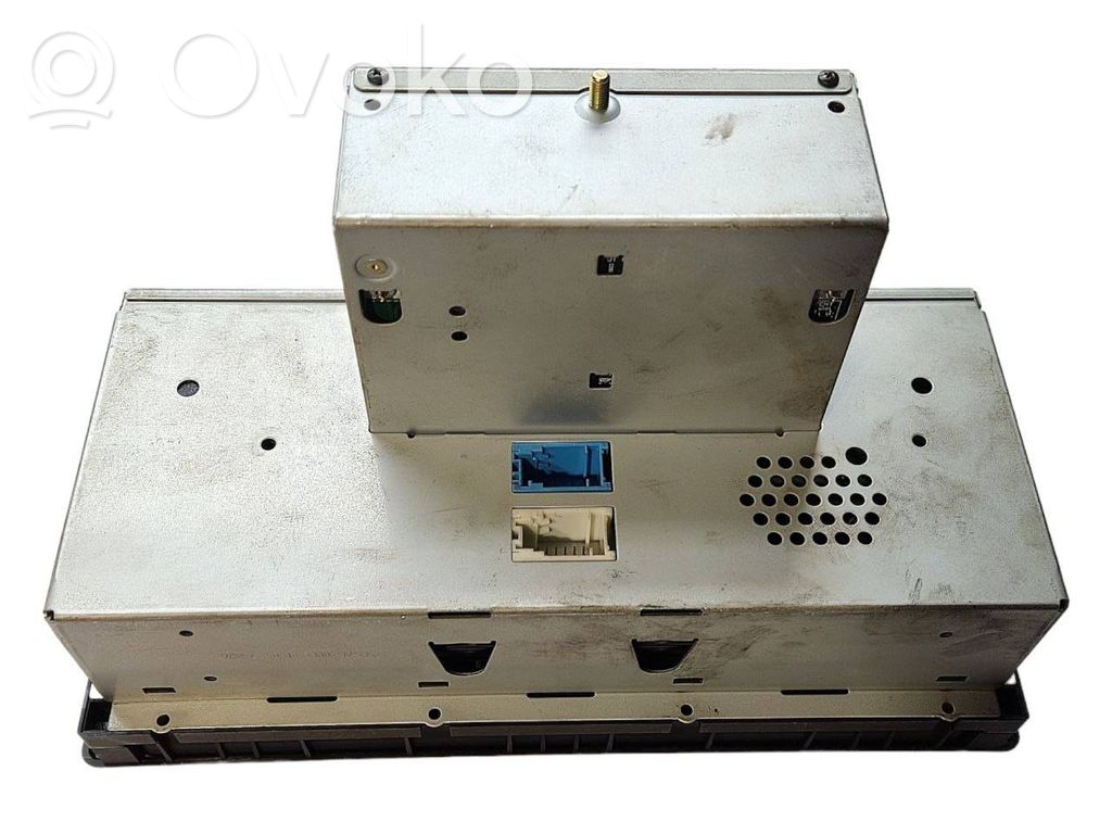 Radio / CD/DVD player / navigation