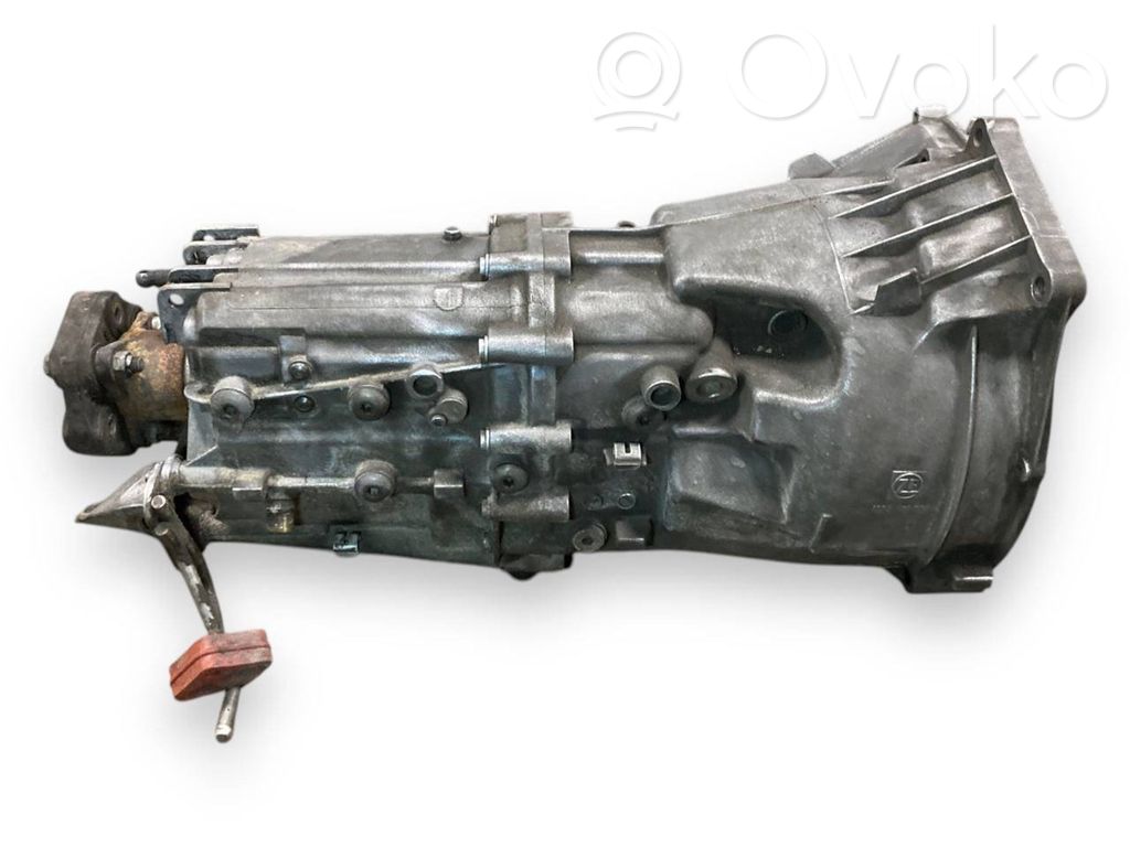 Mehāniska 6 ātrumu pārnesumkārba