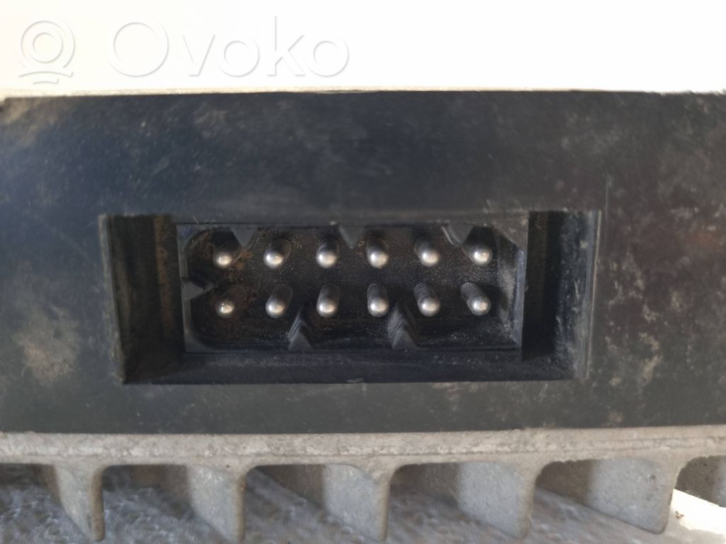 Sound amplifier