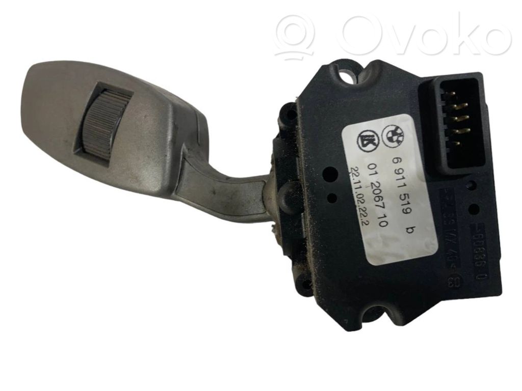 Wiper control button stalk