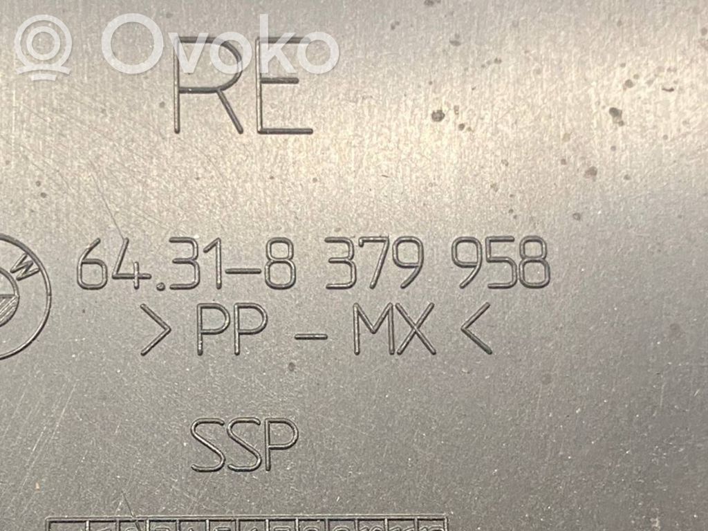Salona gaisa mezgla plastmasas korpuss