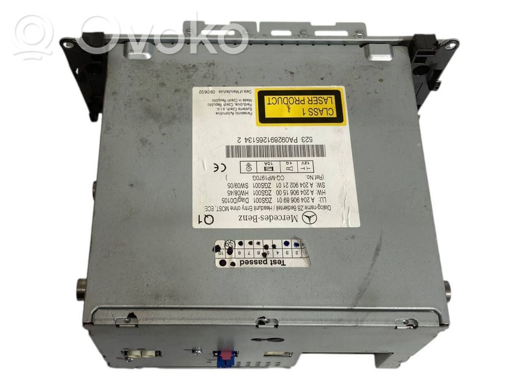 Radio / CD/DVD player / navigation