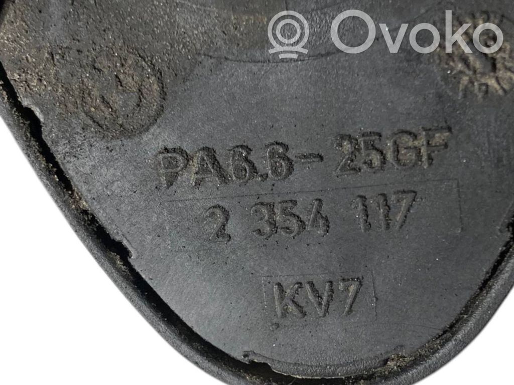 Degvielas caurulīte (-es)