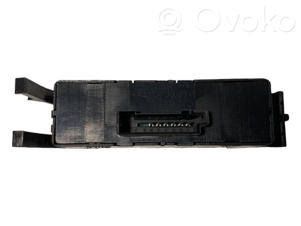 Power window switch