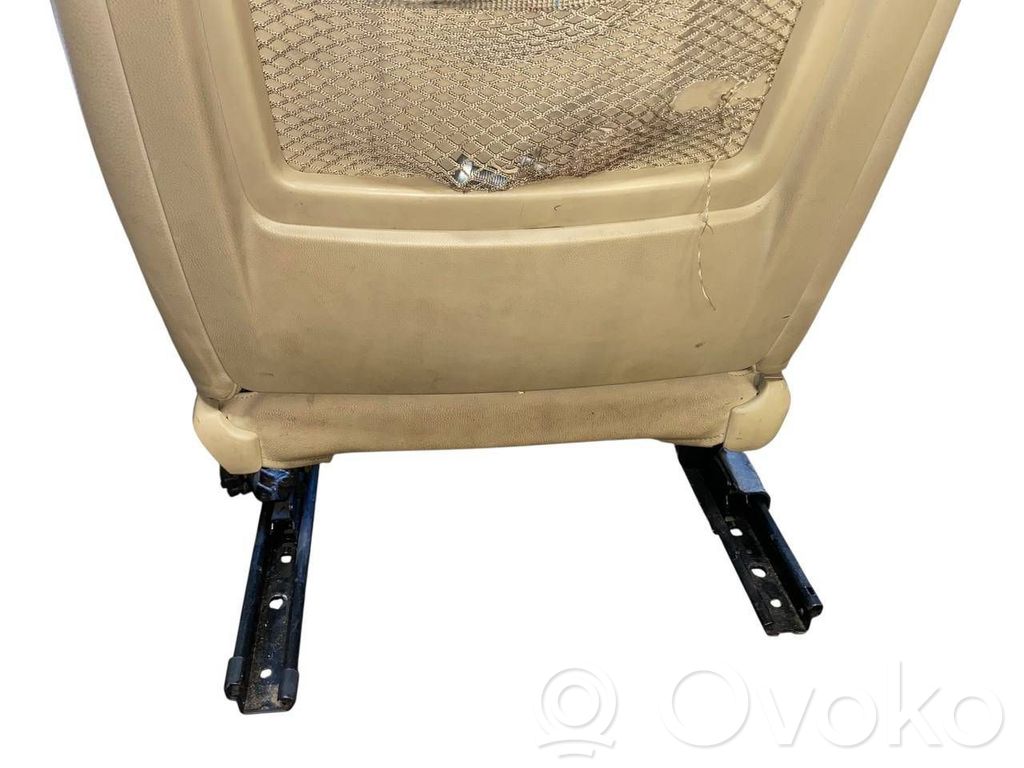 Salona daļu komplekts