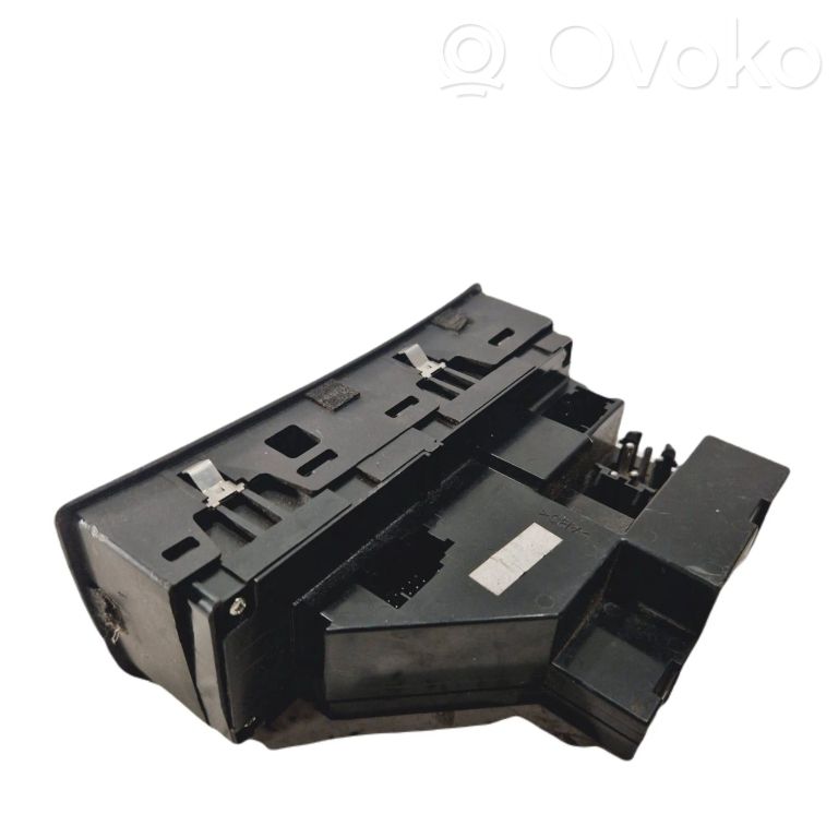 Power window switch