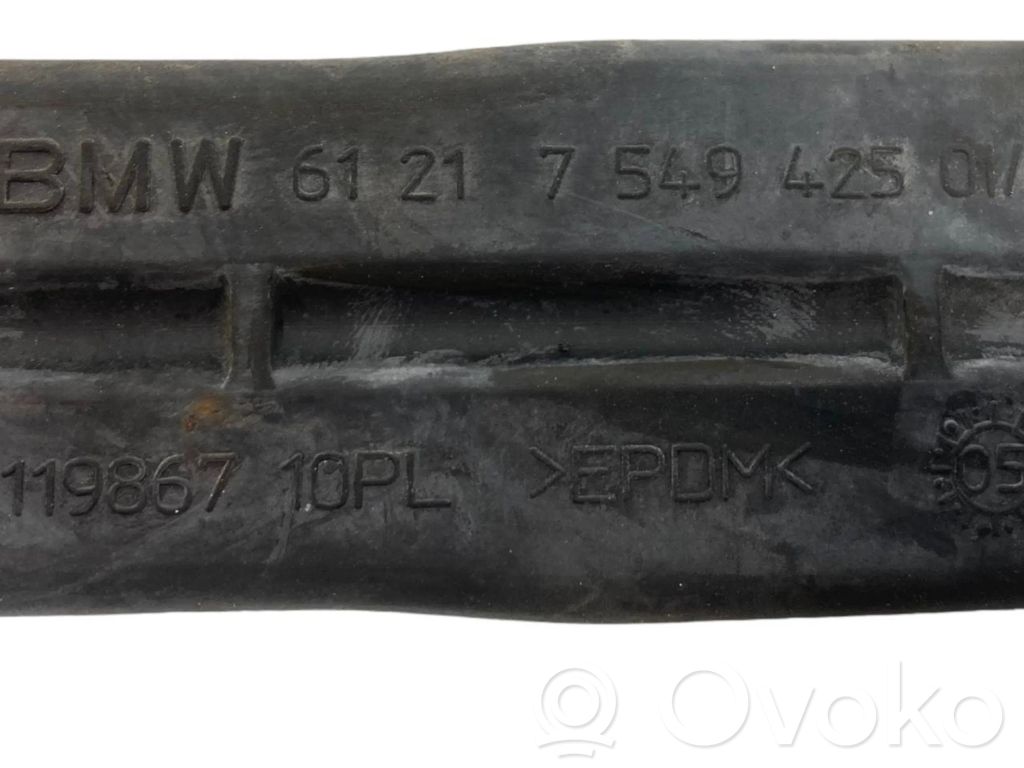 Battery mount