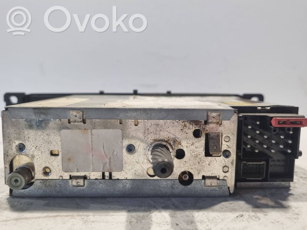Radio / CD/DVD player / navigation