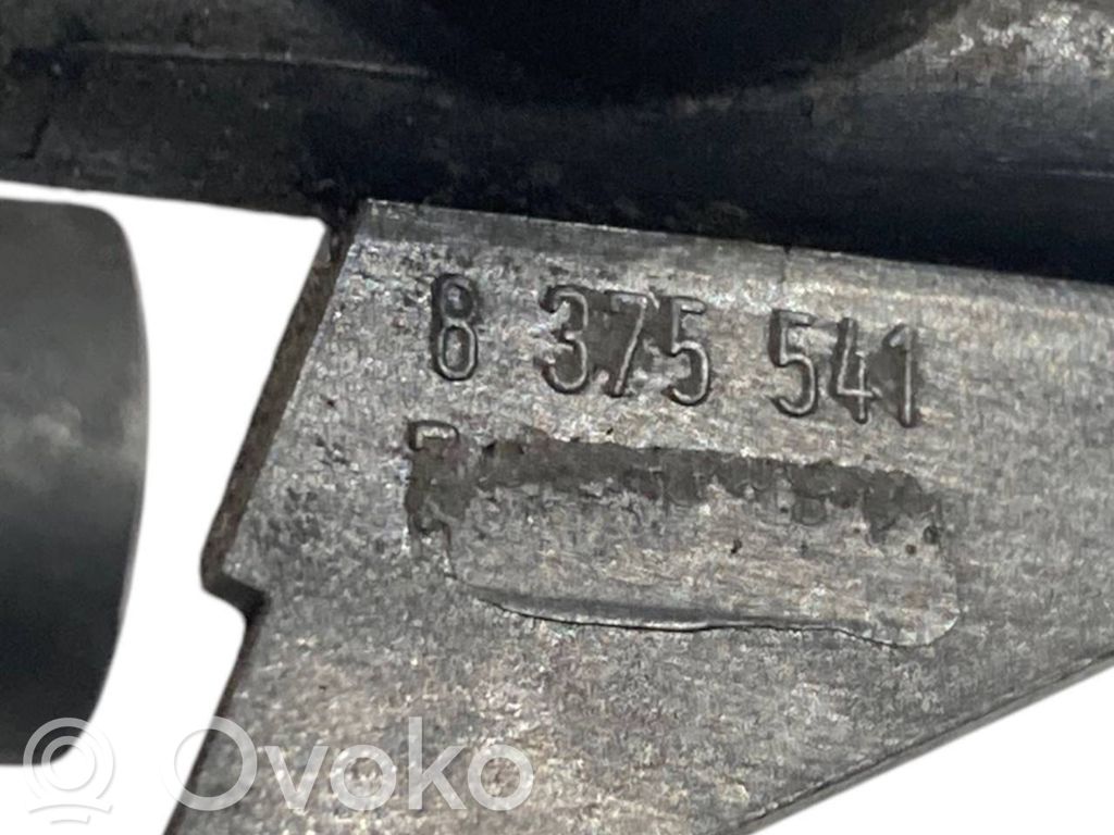 Headlight washer nozzle(s)