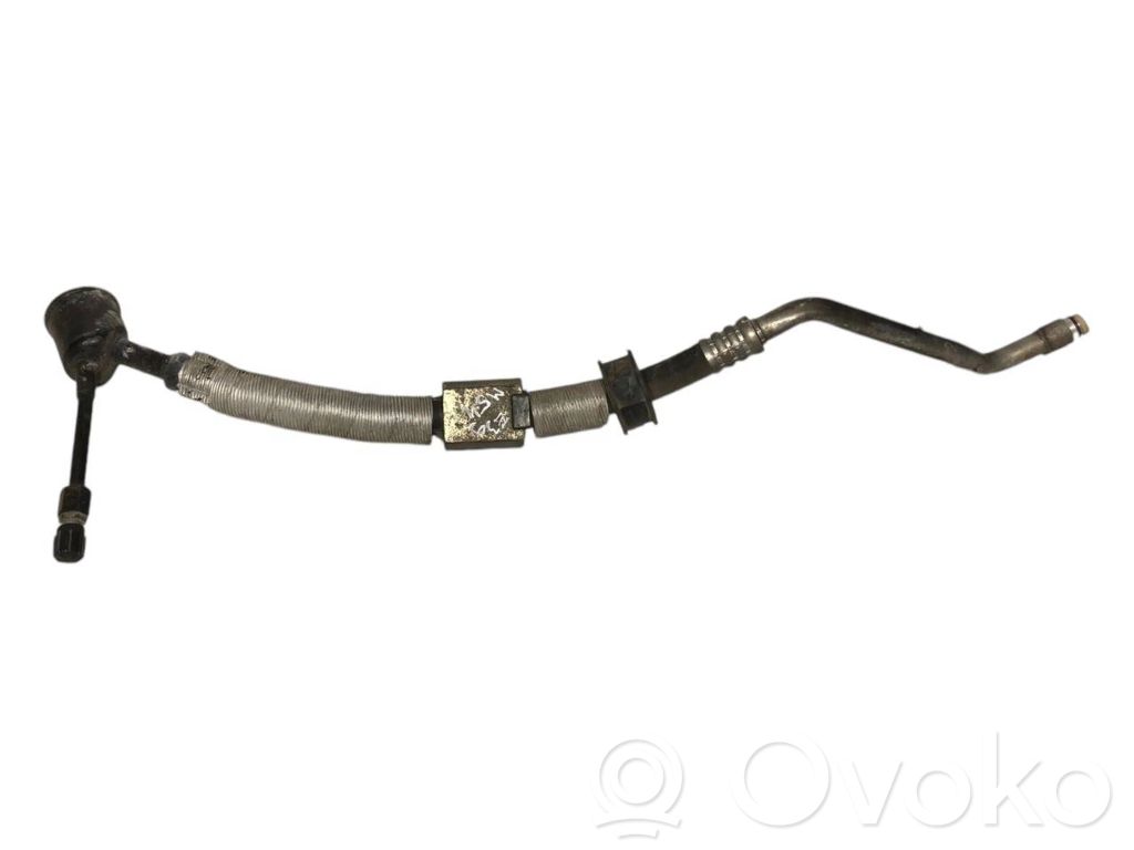 Air conditioner pipe(s) / hose(s)