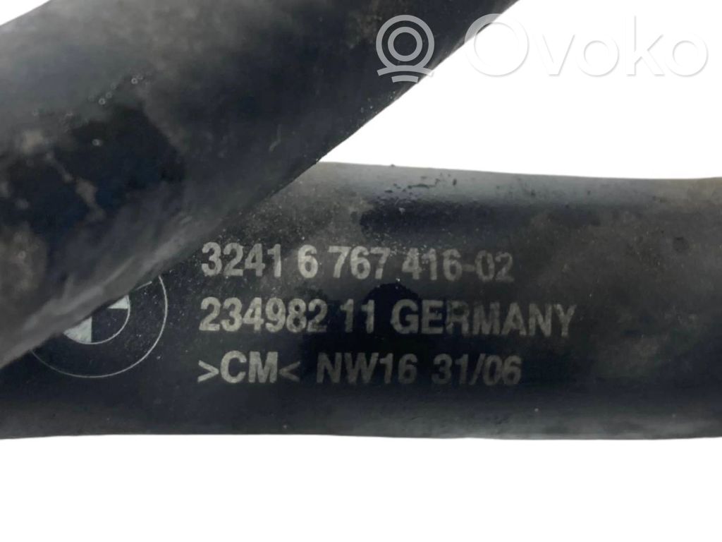 Stūres pastiprinātāja šķidruma tvertne