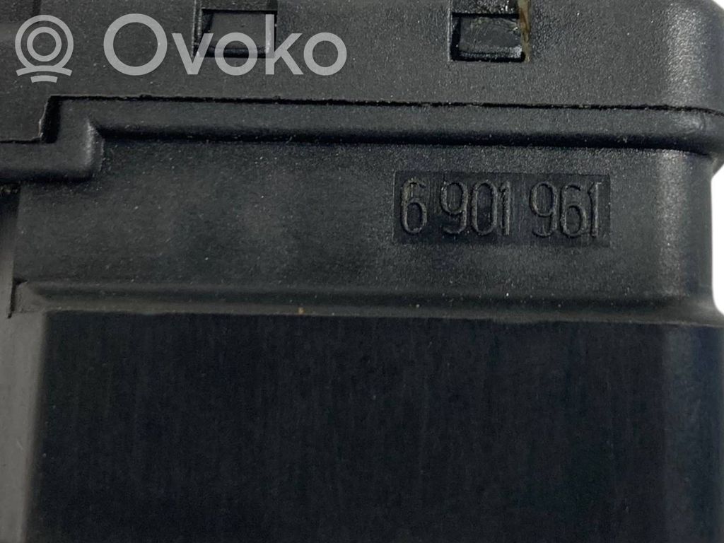 Контакты выключателя зажигания