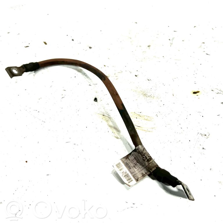 Mīnusa vads (akumulatora)