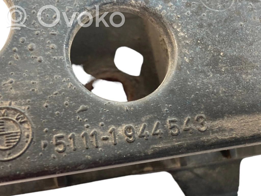 Aizmugurējā bufera montāžas kronšteins