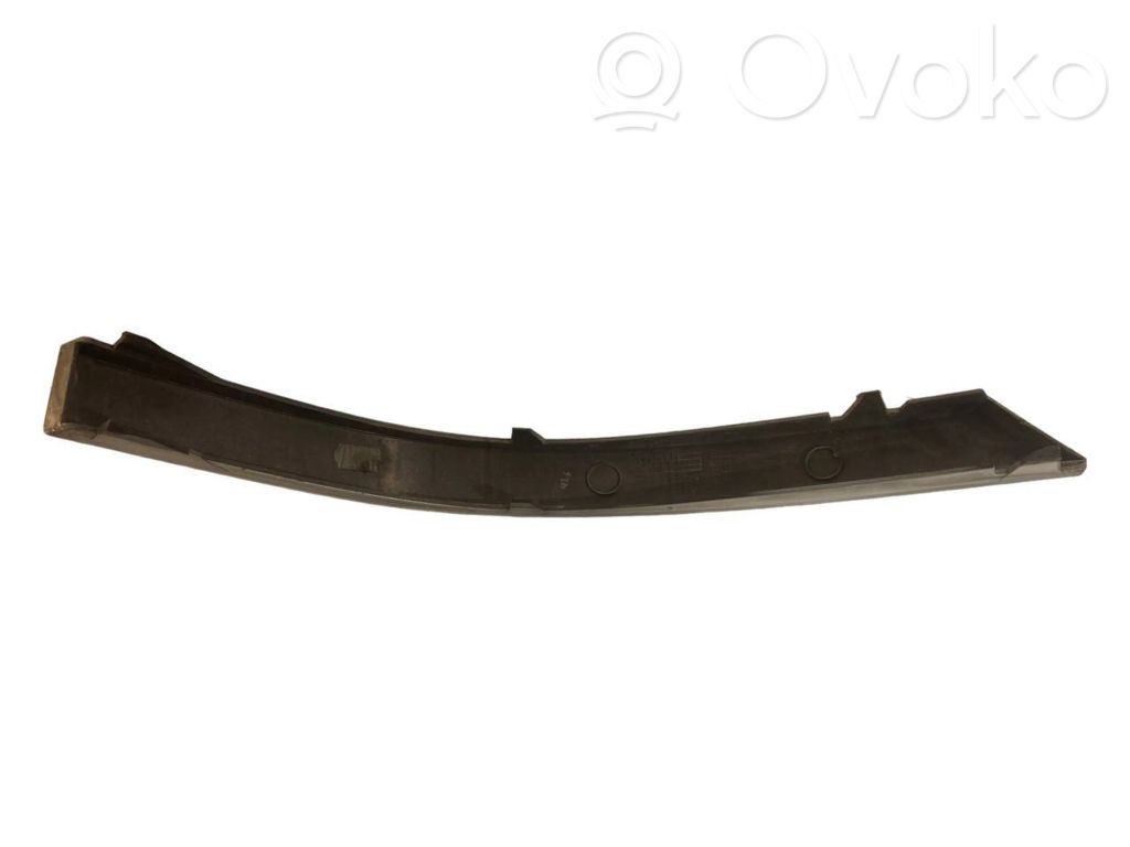 Taillight trim
