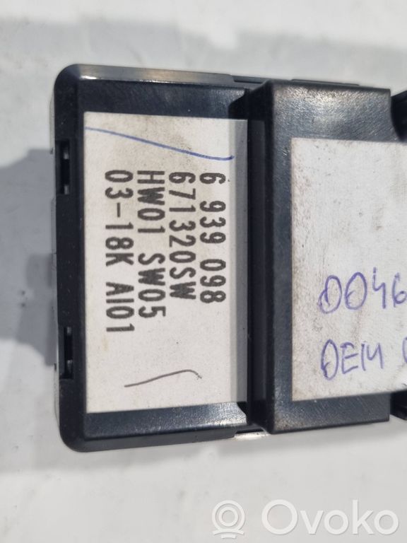 Power window switch