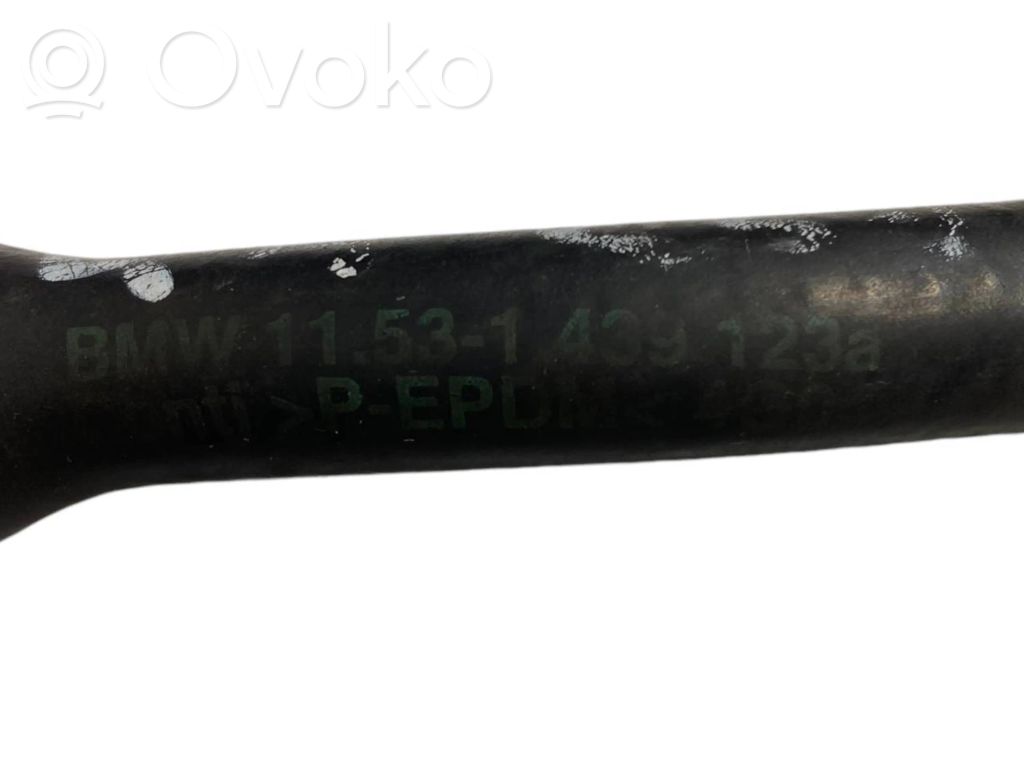 Tube(s) / hose(s)