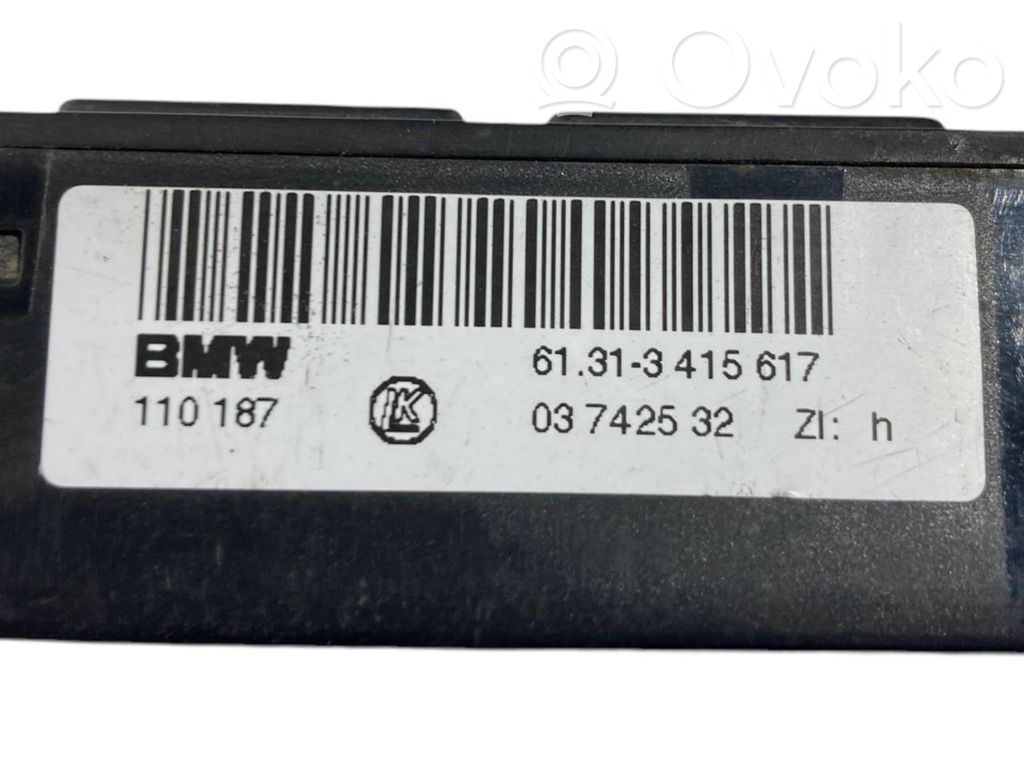 Parkošanas (PDC) sensoru slēdzis