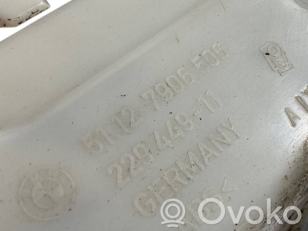 Aizmugurējā bufera montāžas kronšteins