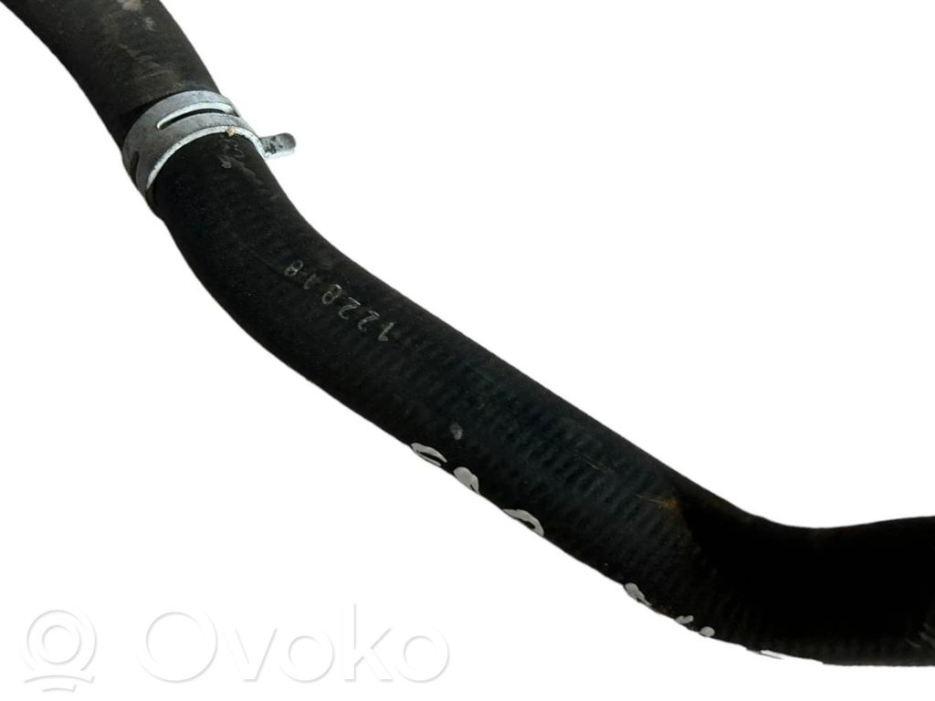 Tube(s) / hose(s)