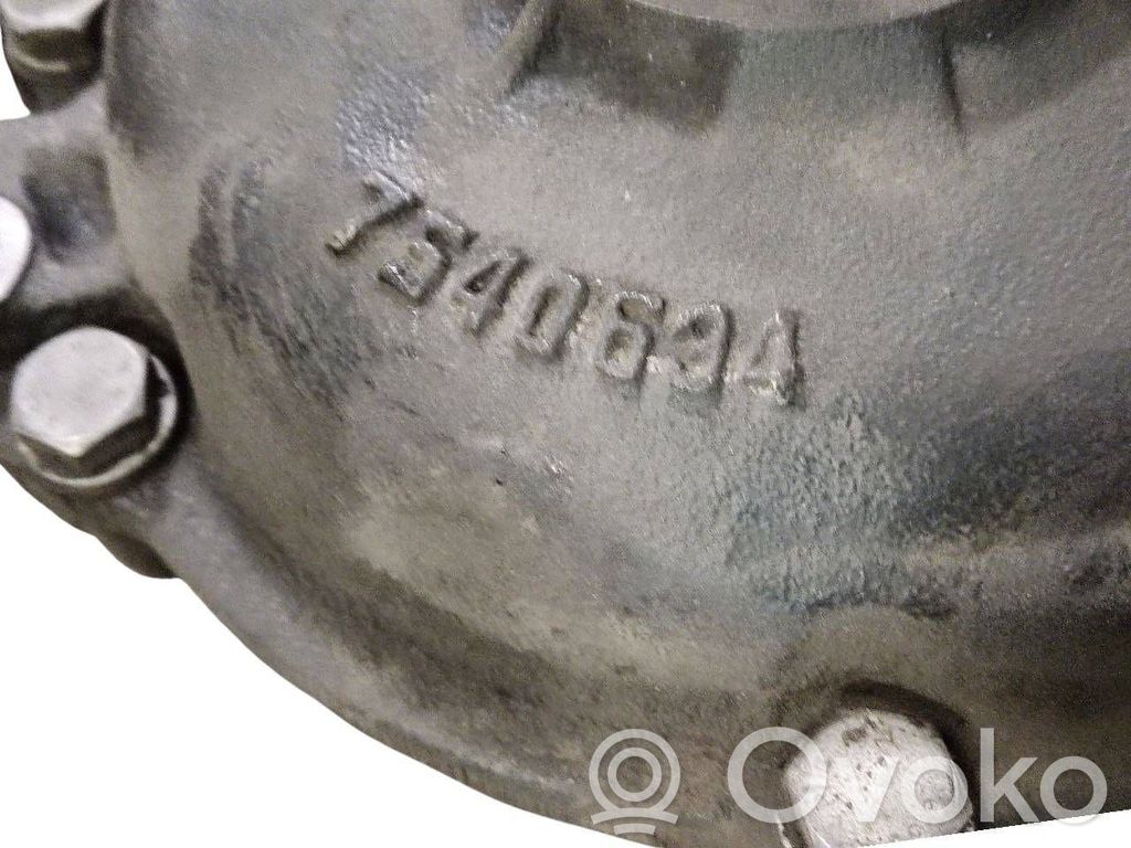 Priekšējais reduktors