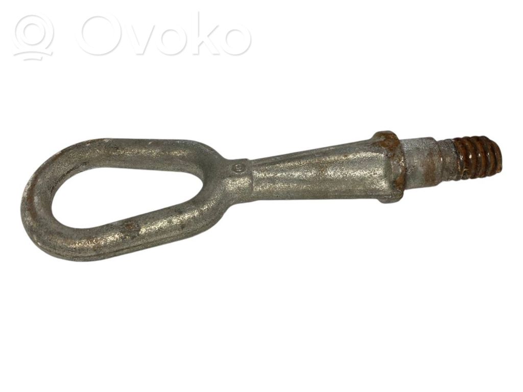 Towing hook
