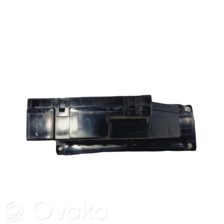 Power window switch