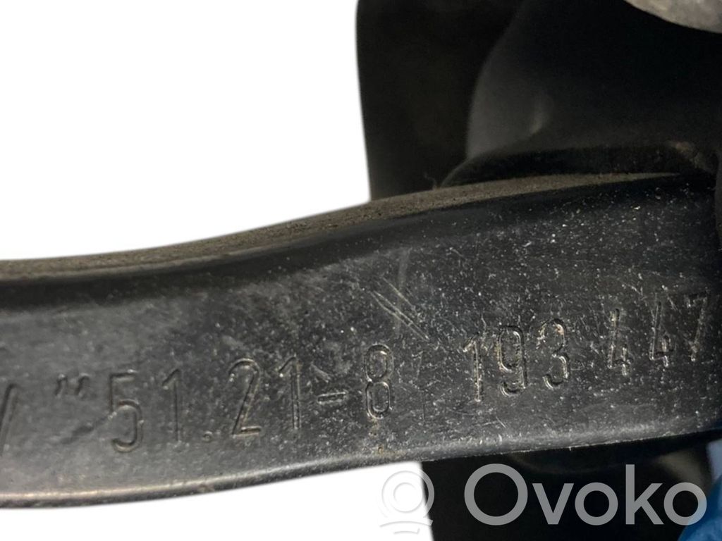 Durvju atvēruma ierobežotājs