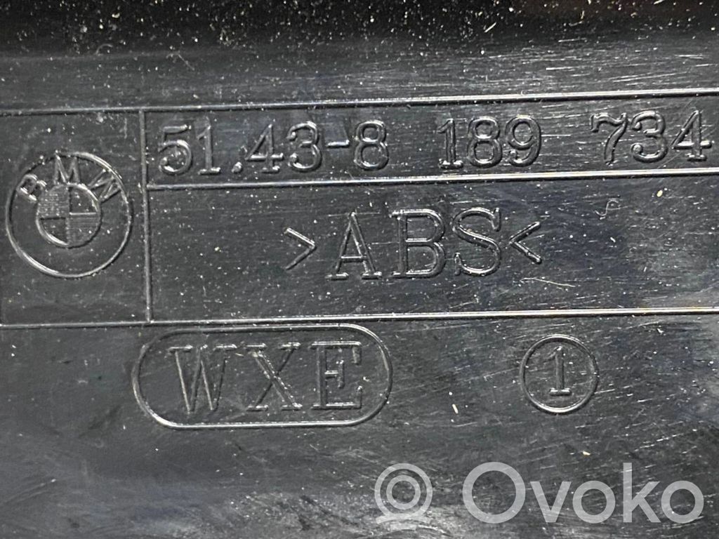 Cita veida sliekšņu/statņu dekoratīvās apdares detaļa