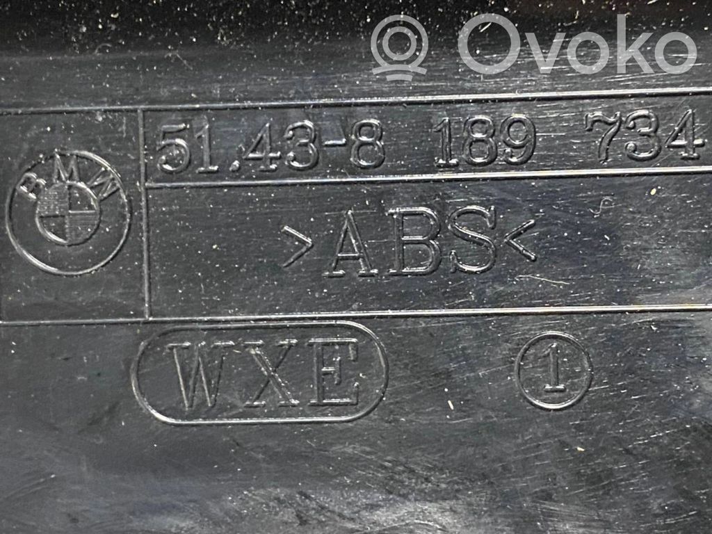 Cita veida sliekšņu/statņu dekoratīvās apdares detaļa
