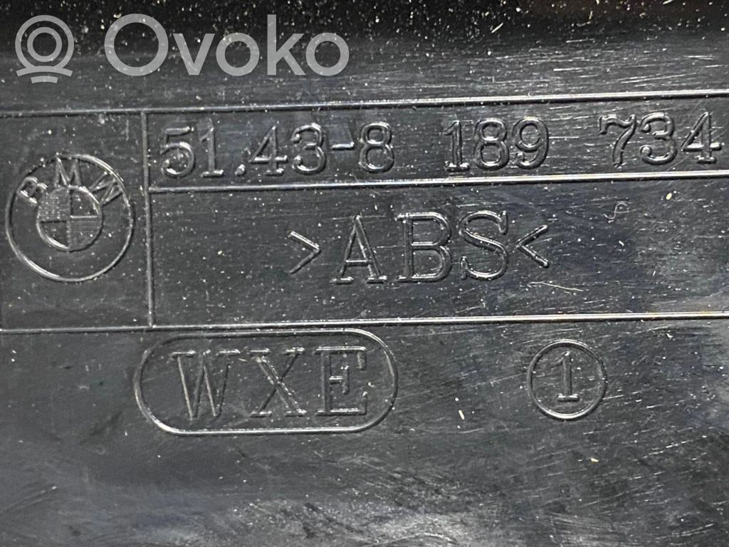 Cita veida sliekšņu/statņu dekoratīvās apdares detaļa
