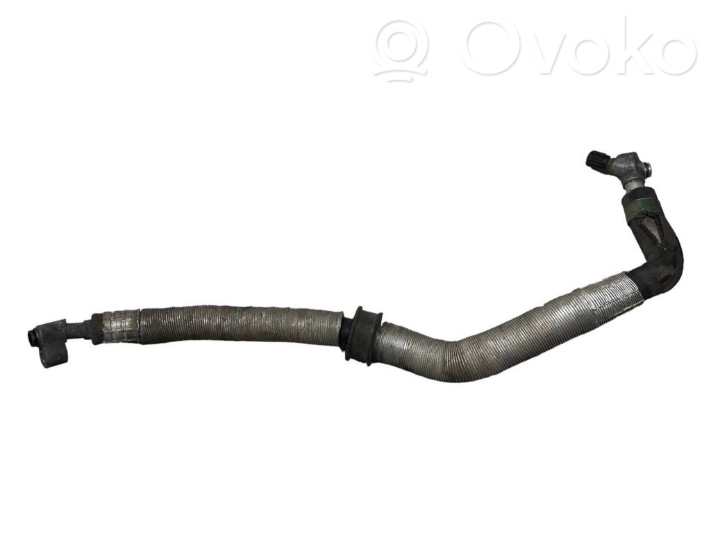 Air conditioner pipe(s) / hose(s)