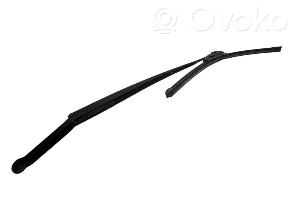 Windshield wiper arm