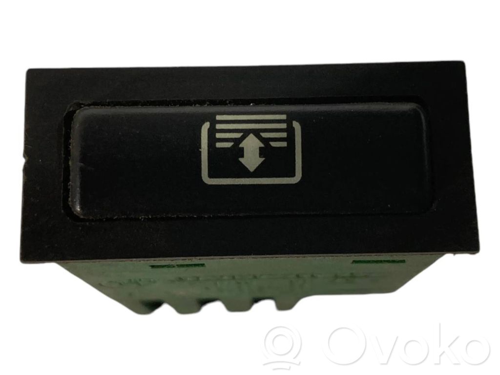 Window electric heating switch