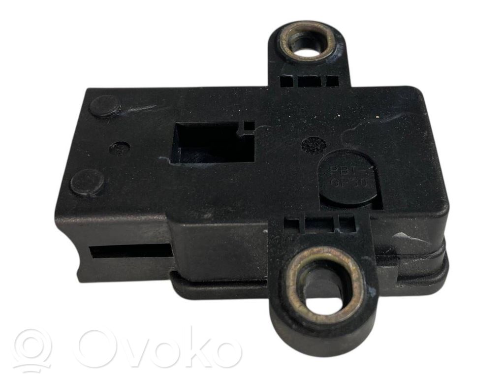 ESP (elektroniskās stabilitātes programmas) sensors (paātrinājuma sensors)