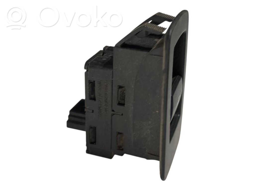 Elektrisko logu slēdzis