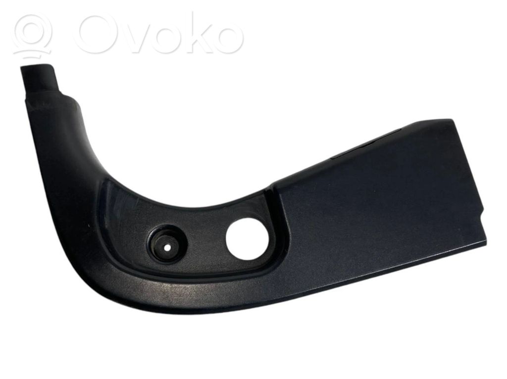 Side decorative trim for the footwell