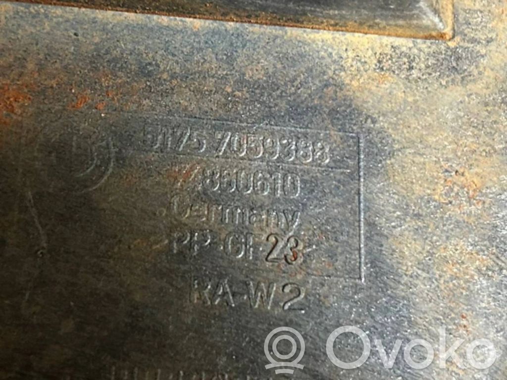 Vidusdaļas apakšas aizsargs