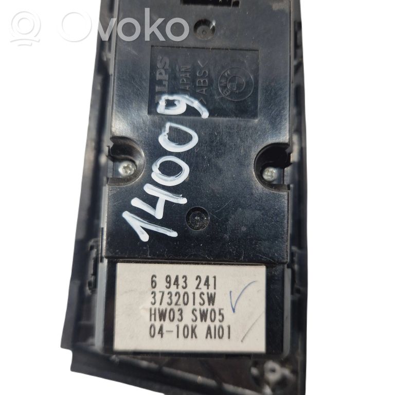 Power window switch