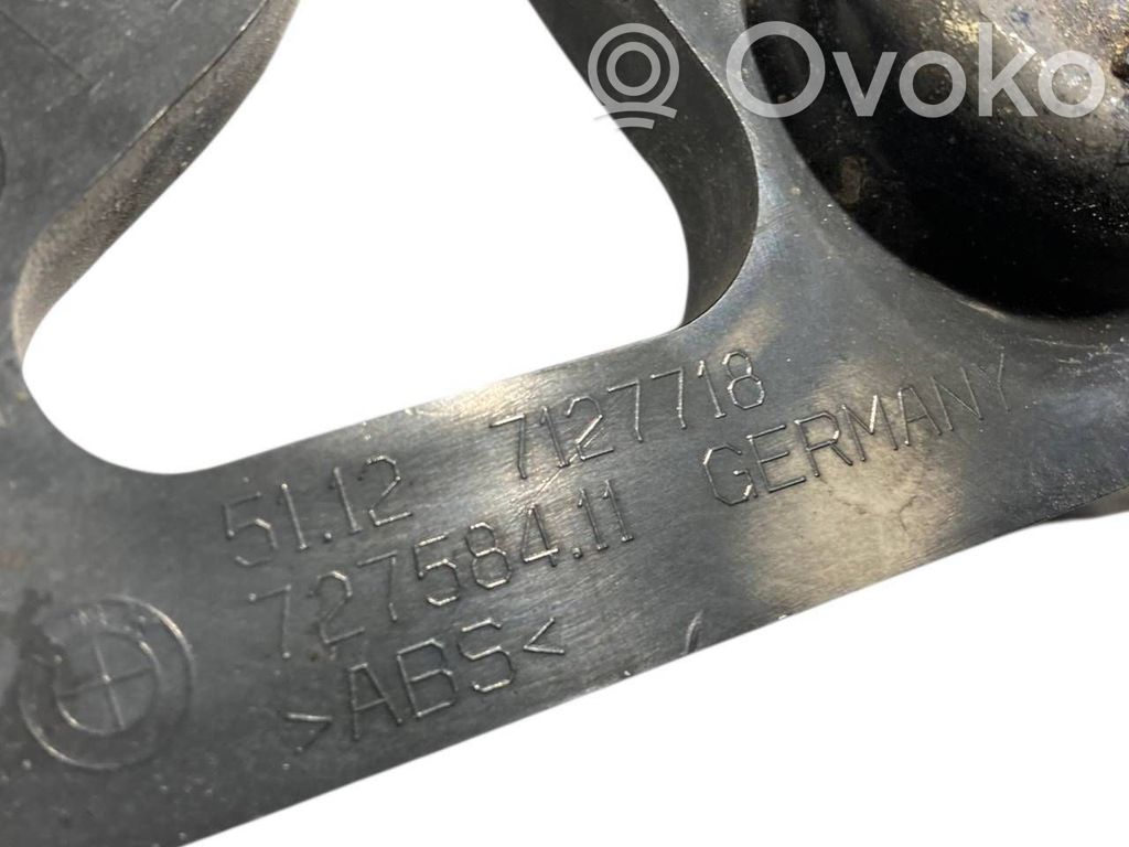 Aizmugurējā bufera montāžas kronšteins