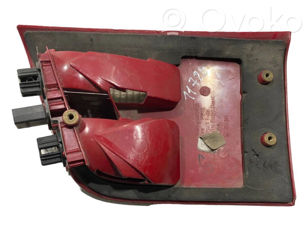 Taillight in the hood