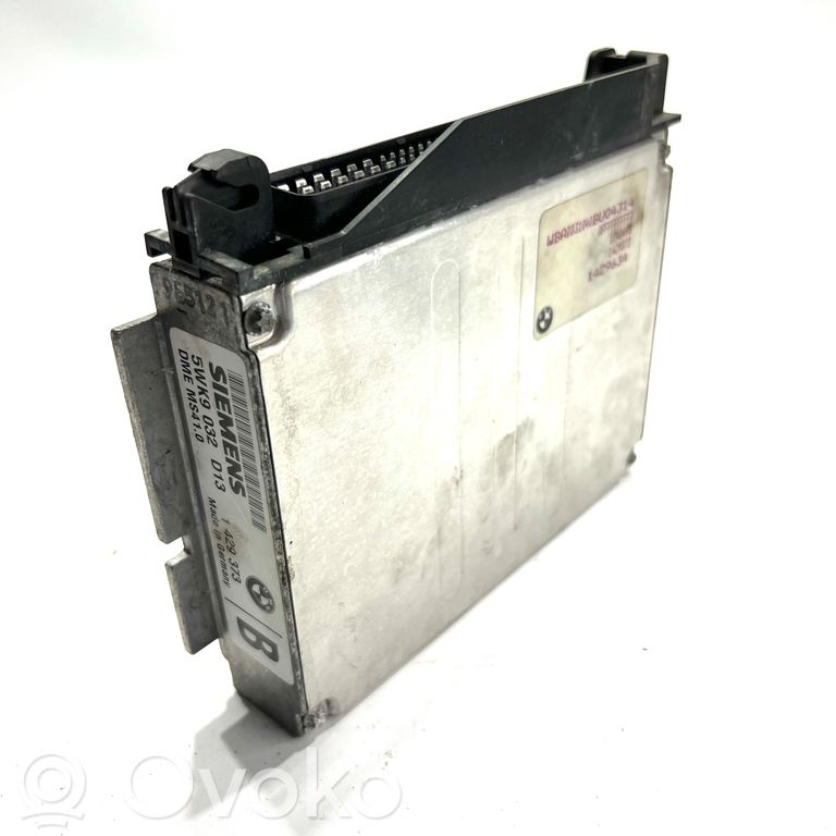 Dzinēja vadības bloks