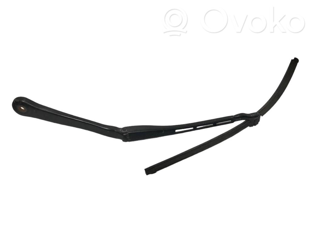 Windshield wiper arm